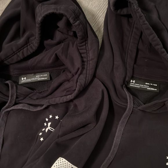 (2) Under Armour Freedom Sweatshirts - Picture 8 of 8